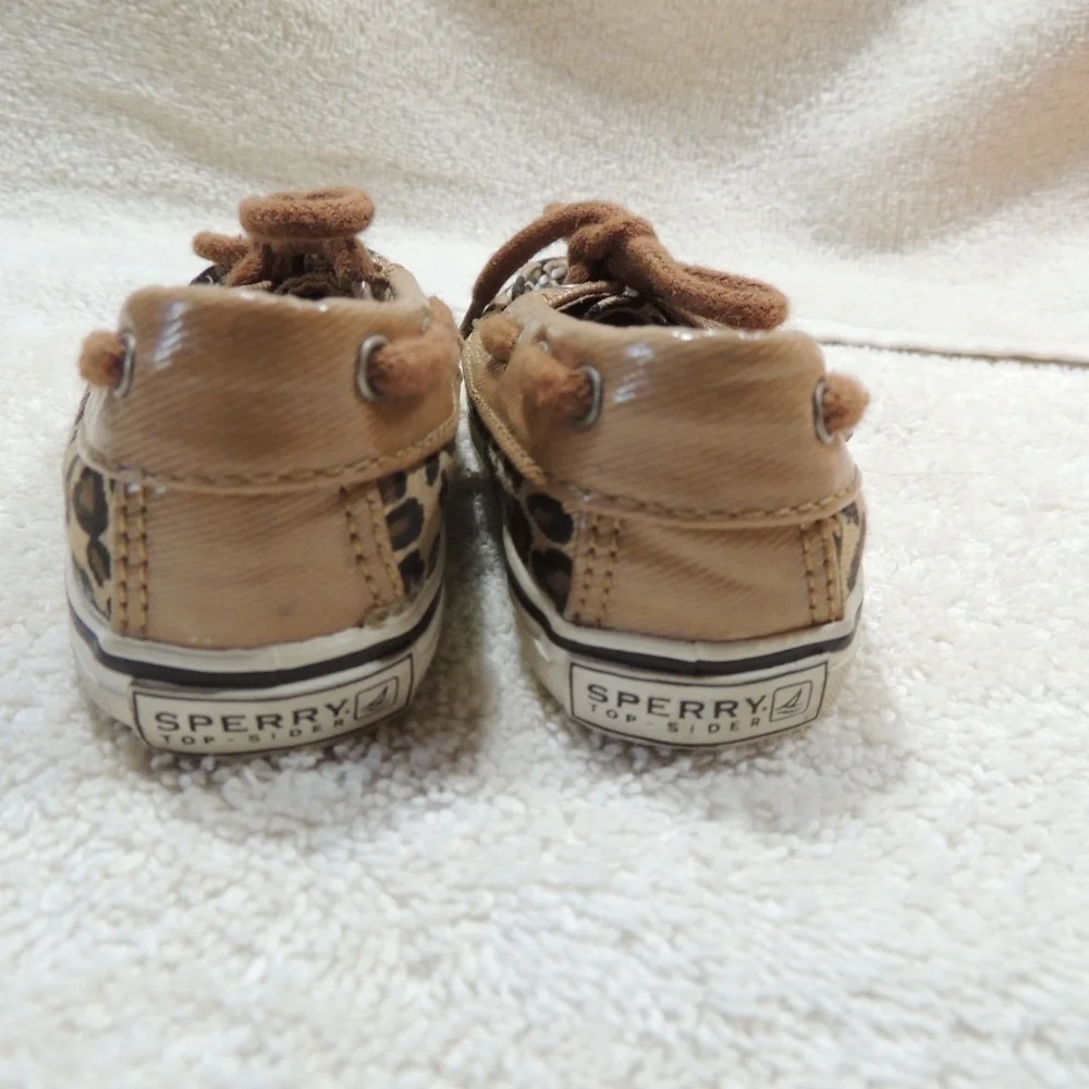Sperry Biscayne Leopard Crib Boat Shoe (Baby)
